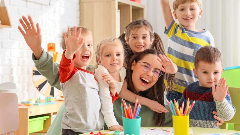 Jak wygląda dzień w Przedszkolu Elemelki — od zabaw porannych po zajęcia artystyczne