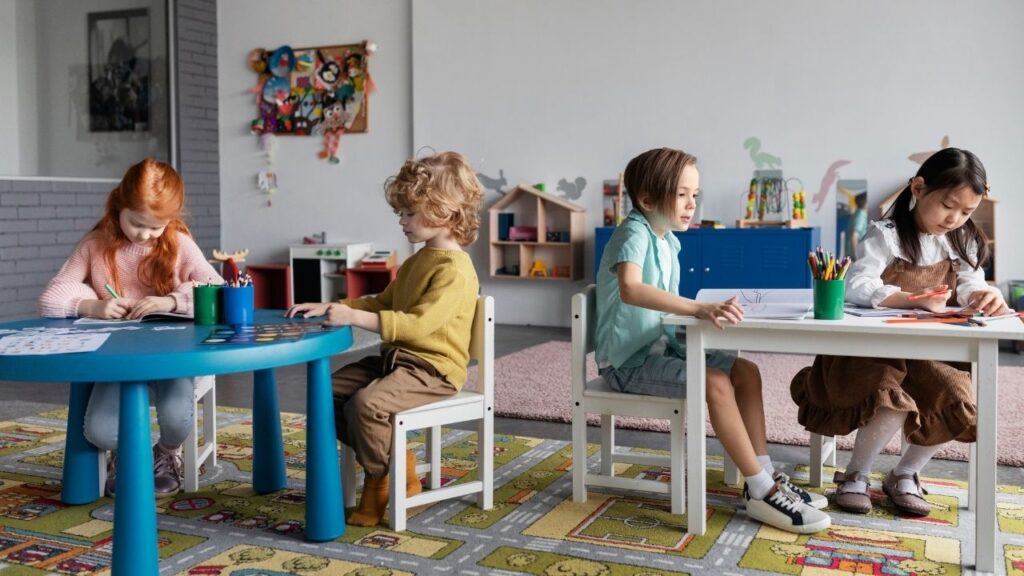 Jak rozmawiać z dzieckiem o przedszkolu, żeby budować pozytywne nastawienie?